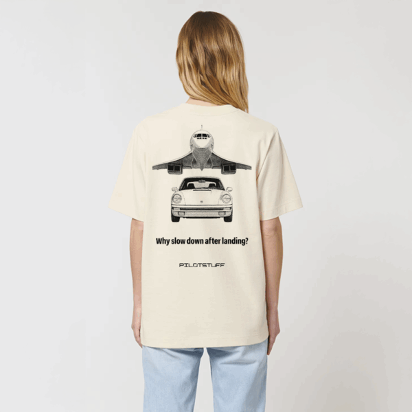 Why slow down after landing Oversized T-Shirt – Bild 3